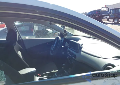 2020 Hyundai Kona Se из США, поврежденный, VIN KM8K12AA2LU424975